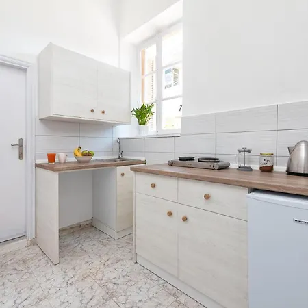 Palm Residence Lll - Islander'S Home Collection דירה עיר רודוס